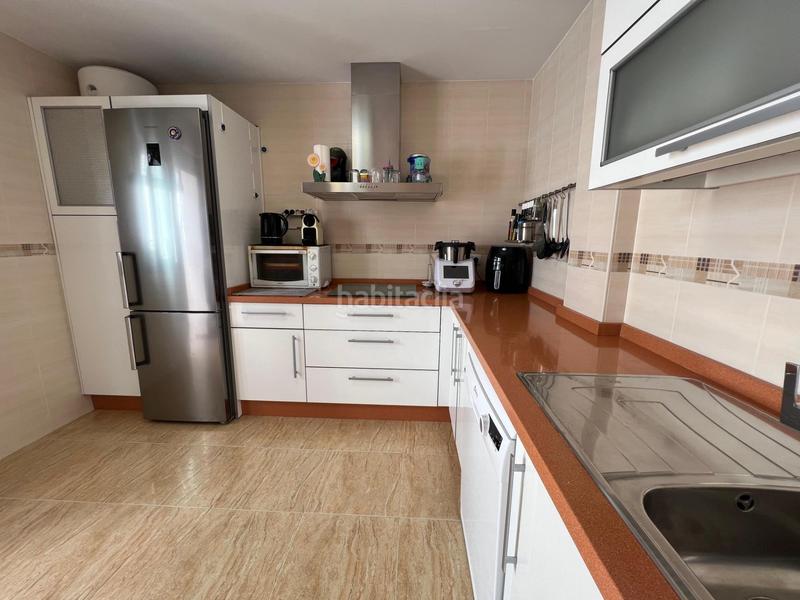 Foto 3a289872-de25-4556-8080-75b6d544c914. Xalet amb calefacció aparcament a Victoria (La)