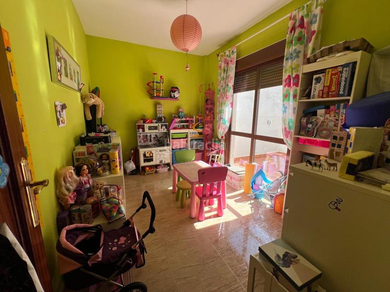 Foto 8535819d-3f80-48c4-9e9f-c244975a346a. Xalet amb calefacció aparcament a Victoria (La)