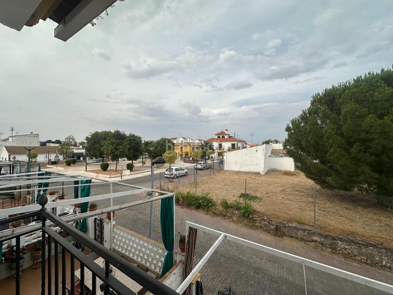 Foto f4a10dac-7ff6-4dd2-ba1c-64c6f70d4115. Casa a plaza de andalucía 19 a Cerro Muriano Córdoba