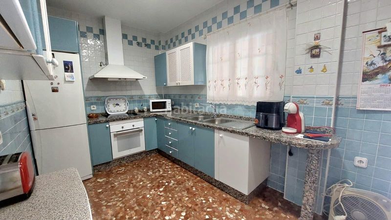 Foto 3d02f868-ac33-491f-af9e-8f331c91a35c. Casa adossada amb aparcament a Villarrubia Córdoba