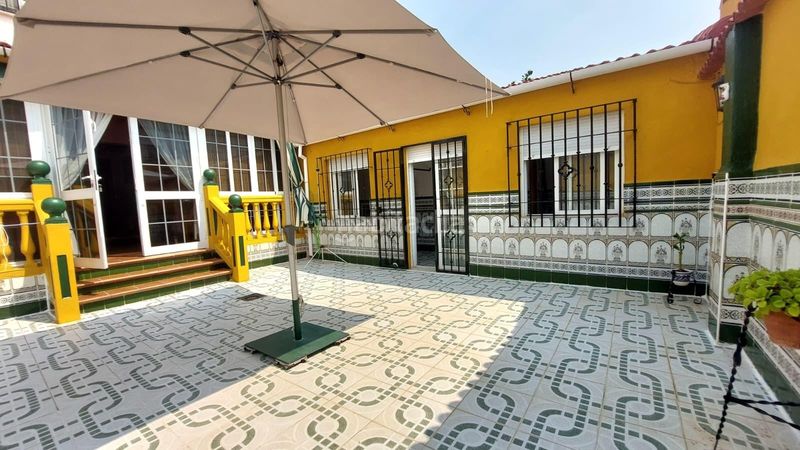 Foto d8d959db-e649-4a67-a889-9af6652df13b. Casa adossada amb aparcament a Villarrubia Córdoba