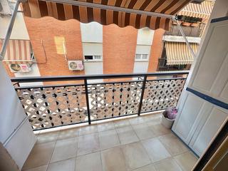 Pis  Calle venerable juan santiago 2. Elegancia, confort y alma familiar, una joya junto al centro com
