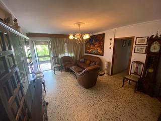 Appartement à Vista Alegre - Parque Cruz Conde. Gran oportunidad para inversores en parque cruz conde!