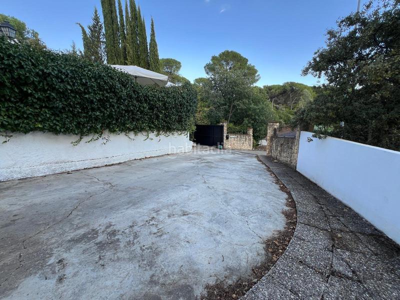 Foto 181592e8-2ed1-4846-97cc-6e19f8902908. Chalet dans calle puerto artafi 6 dans Santa Maria de Trassierra Córdoba