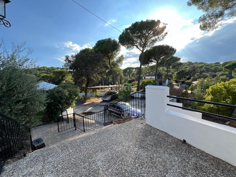 Foto 33f19369-48ce-49d6-997d-79488e30c928. Chalet dans calle puerto artafi 6 dans Santa Maria de Trassierra Córdoba