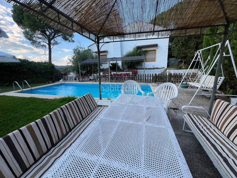 Foto 83b5fa9e-8294-4040-b017-d81451ce1429. Chalet dans calle puerto artafi 6 dans Santa Maria de Trassierra Córdoba