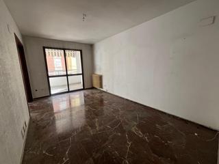Piso  Calle doctor barraquer 10. Amplia vivienda, plaza de garaje y trastero en doctor barraquer!