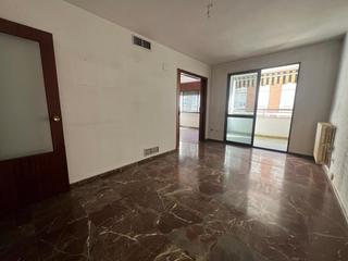 Pis a Calle doctor barraquer 10. Amplia vivienda, plaza de garaje y trastero en doctor barraquer!