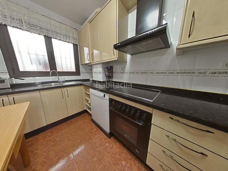 Foto a933a5f0-3b9e-4320-914d-e1b3a7605e94. Reihenhaus in calle marroquíes 5 in Sta. Marina - San Andrés - San Pablo - San Lorenzo Córdoba