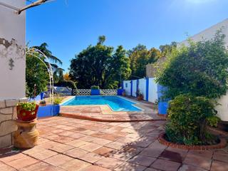 Chalet en Calle calle de la ciudad de moncada, 8 8. Espectacular chalet en pleno brillante