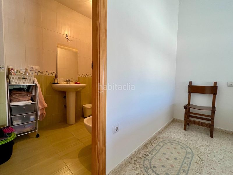 Foto 1e88863a-57fd-417c-b299-ba1e7ccff85a. Casa adossada amb calefacció aparcament a Carlota (La)