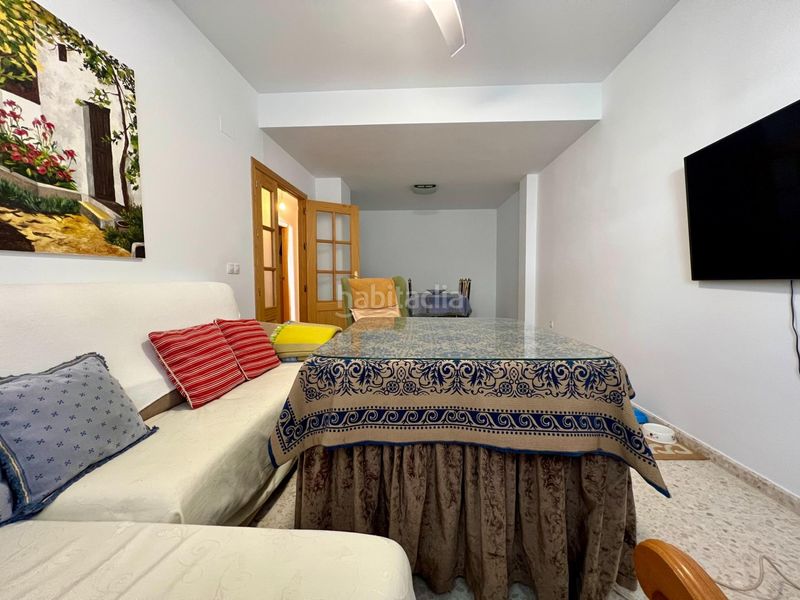 Foto b9006f5e-8701-4e79-a0df-b6f9c84364c3. Casa adossada amb calefacció aparcament a Carlota (La)