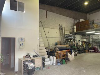 Nau industrial  Calle del ingeniero iribarren. Nave en  venta en el pº amargacena