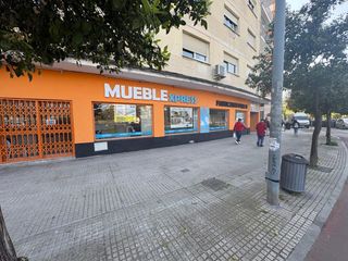 Geschäftsraum in Plaza plaza poeta ibn zaydun 2. Local comercial en venta en glorieta ibn zaydun
