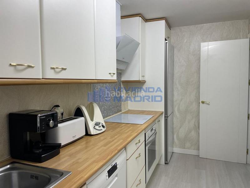 Foto 3fef7ac9-8eaf-4249-904b-87729398075e. Flat with heating pool in El Mirador-El Grillero Arganda del Rey