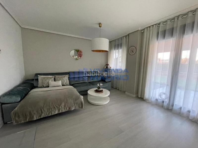 Foto c89a382a-2813-40f0-8071-16a35a578146. Flat with heating pool in El Mirador-El Grillero Arganda del Rey