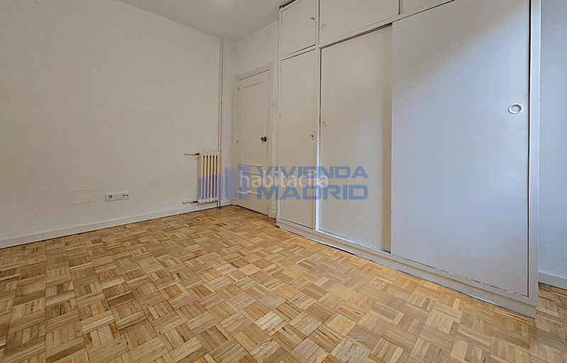 Foto a4f57713-8984-45fc-af6e-4cbd49c0fbd1. Pis amb calefacció a Tres Olivos-Valverde Madrid