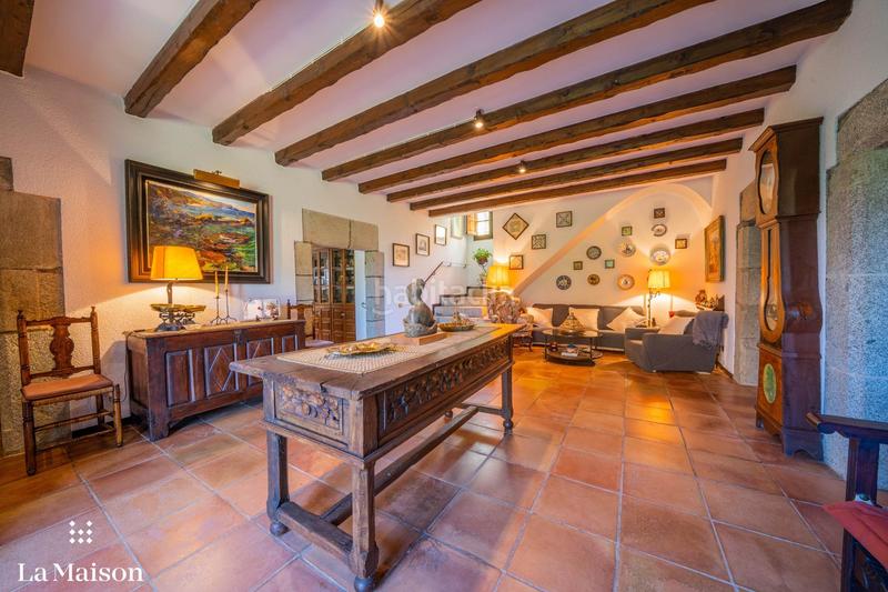 Foto 2edd28a4-62c7-45b3-bf6e-b1c1ed76912b. Country house with fireplace heating pool in Centre Sant Andreu de Llavaneres