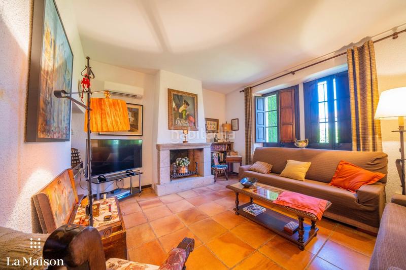 Foto 34ffa6c9-aa09-48b4-bc0d-ec78cf2405f2. Country house with fireplace heating pool in Centre Sant Andreu de Llavaneres