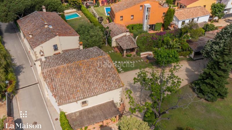Foto 96c10138-8b97-4240-bfd3-47b5f878445d. Country house with fireplace heating pool in Centre Sant Andreu de Llavaneres