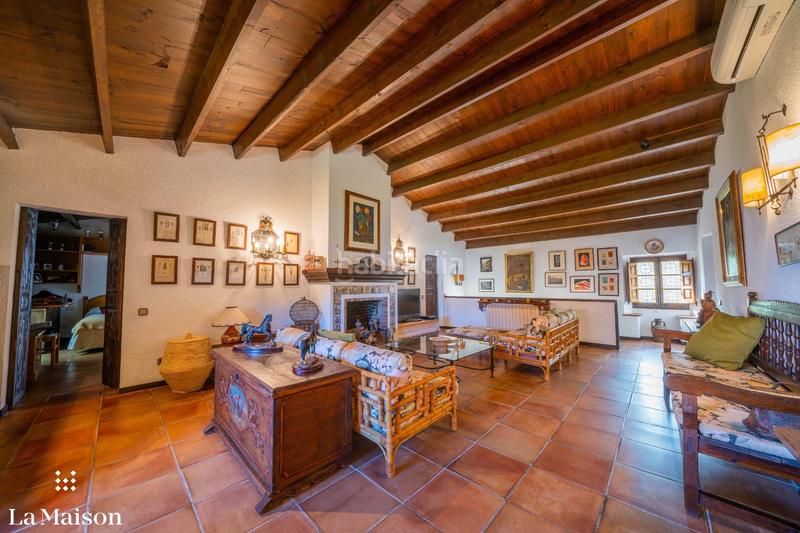 Foto fac33d67-e37c-4c4c-a547-fcc22f04f5bc. Country house with fireplace heating pool in Centre Sant Andreu de Llavaneres