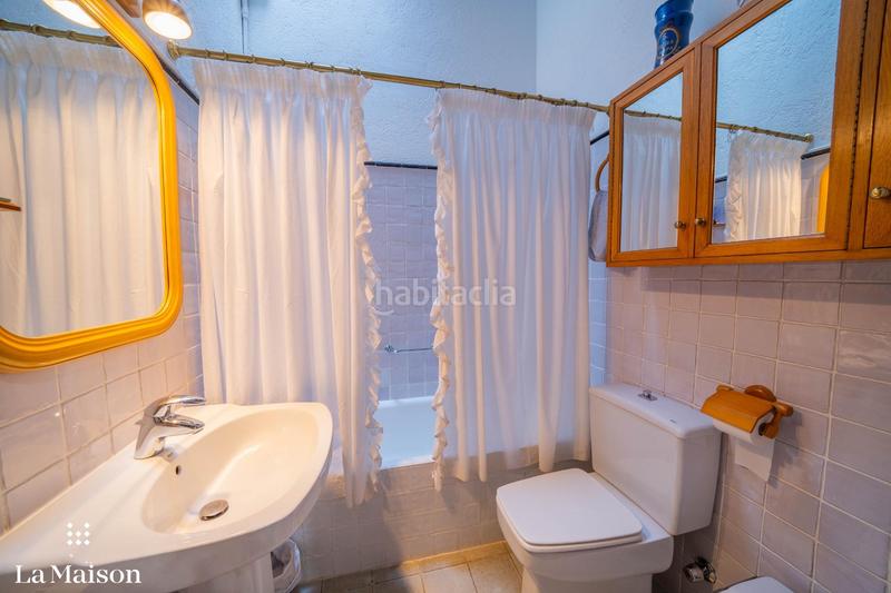 Foto 284010d3-508e-44ef-921b-53ab735d4224. Masia amb xemeneia calefacció piscina a Centre Sant Andreu de Llavaneres