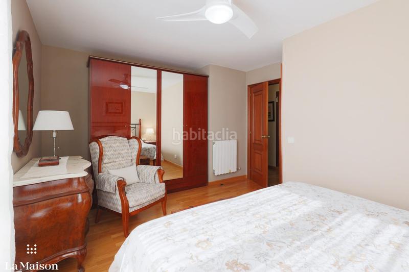 Foto ea7444b2-cb16-4d07-94bb-3f36f59a30a4. House with heating parking in Nucli Urbà Argentona