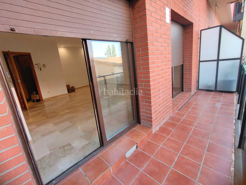 Foto 7dfeada1-5698-4b8c-bfb2-2b854d64bfe5. Duplex in avinguda de l'estatut 215 in Zona Nord Rubí