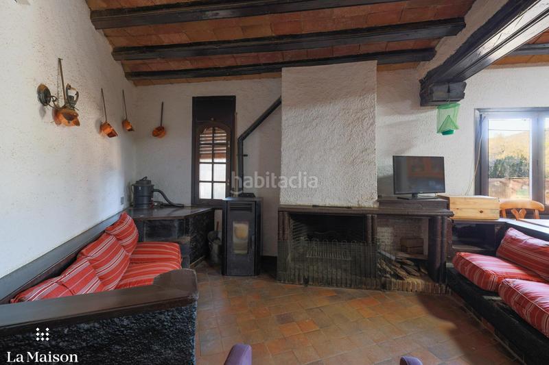 Foto 9ec11ed3-5663-42b8-ae4c-05f492ceee94. Country house with fireplace heating pool in Canyamars Dosrius