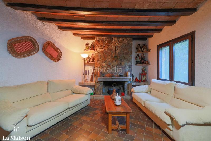 Foto b08f5eed-291c-4a42-a6c9-5e16794d1eb5. Country house with fireplace heating pool in Canyamars Dosrius