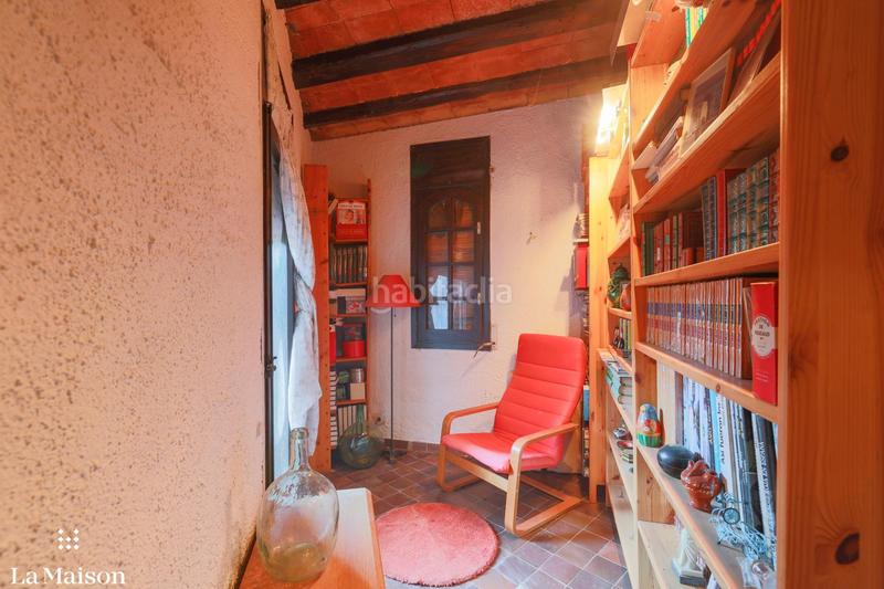 Foto bcbca360-6431-41d8-84ab-13803799b3ec. Country house with fireplace heating pool in Canyamars Dosrius
