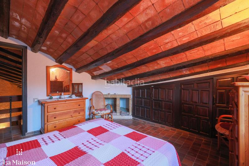 Foto ee940bfd-0872-4bbc-b9e0-859756da0972. Country house with fireplace heating pool in Canyamars Dosrius