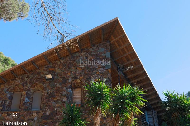 Foto ff52e48d-b39b-43f7-b57b-3beaf0a09624. Country house with fireplace heating pool in Canyamars Dosrius