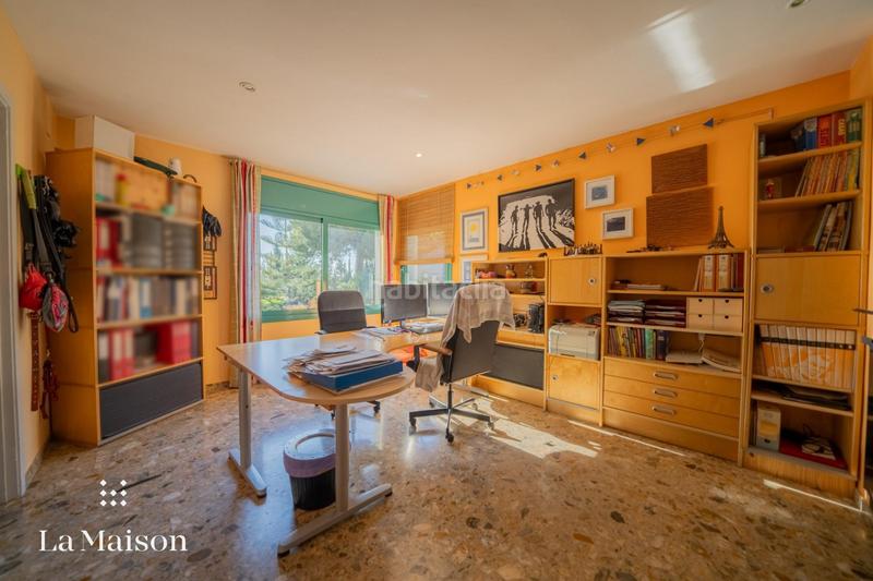 Foto 72ebf8c0-405d-4279-8203-54c3f364de0f. Chalet mit heizung parking pool in Cabrils