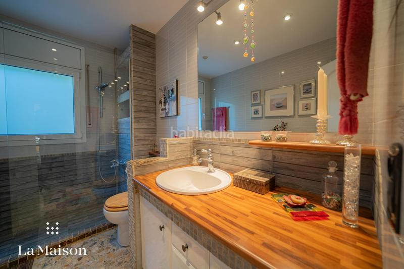 Foto 928a9ec7-7230-4d7f-beff-1821f59ec379. Chalet mit heizung parking pool in Cabrils