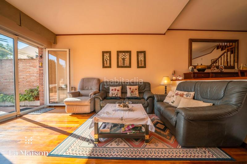 Foto 2bc8cc34-de07-48fd-92a3-d05854d30329. Semi detached house with fireplace heating parking in Sant Vicenç de Montalt