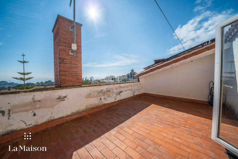 Foto 68731265-7c80-4fdb-834e-c7a1a9300003. Semi detached house with fireplace heating parking in Sant Vicenç de Montalt