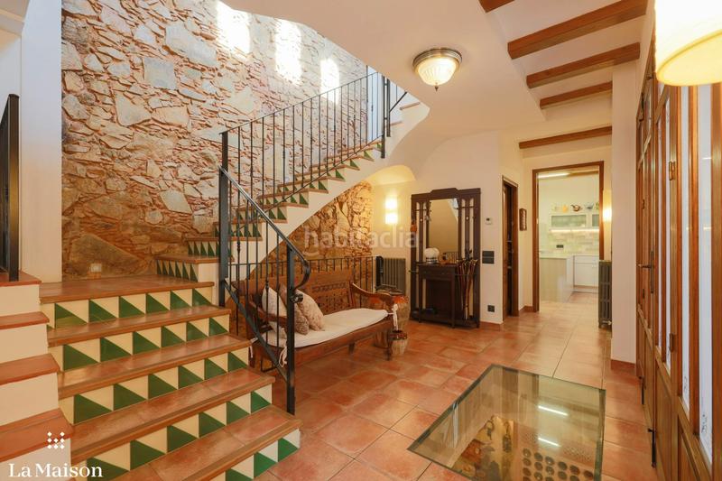 Foto 9537cfaa-39a6-42d9-80ed-36badd4c29d0. Bauernhof mit kamin heizung in Nucli Urbà Argentona