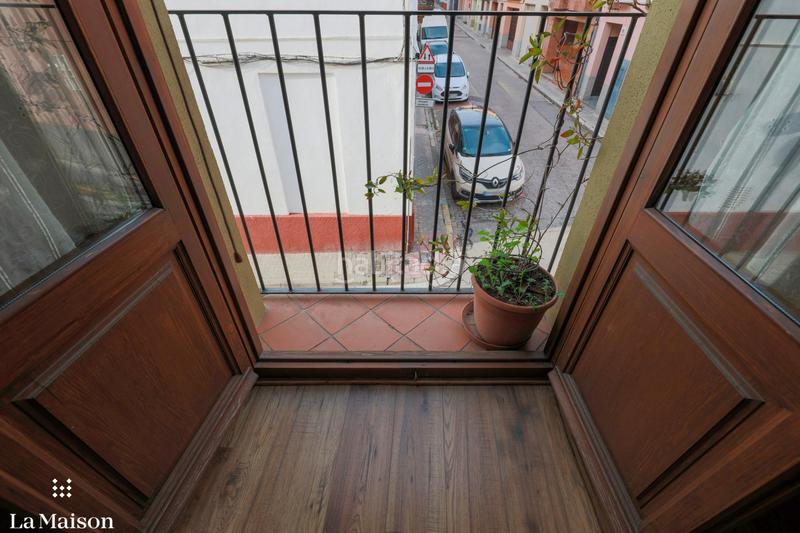 Foto fa77f890-b976-47bd-aa5e-16cd0b092622. Bauernhof mit kamin heizung in Nucli Urbà Argentona