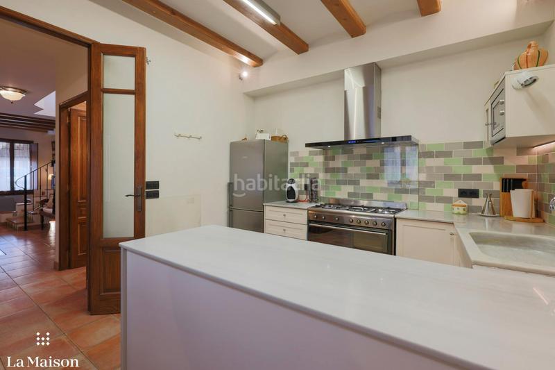 Foto e67f9fc8-69f7-4e5b-b30c-be50deea8deb. Casale con camino riscaldamento in Nucli Urbà Argentona