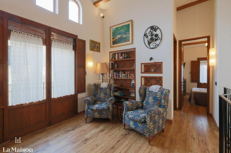 Foto 3d13e89a-6545-4191-b0d3-f703079a6c2b. Masia amb xemeneia calefacció a Nucli Urbà Argentona