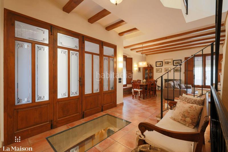 Foto 5af8e64b-e687-45c7-9d82-1960bfdcf384. Masia amb xemeneia calefacció a Nucli Urbà Argentona