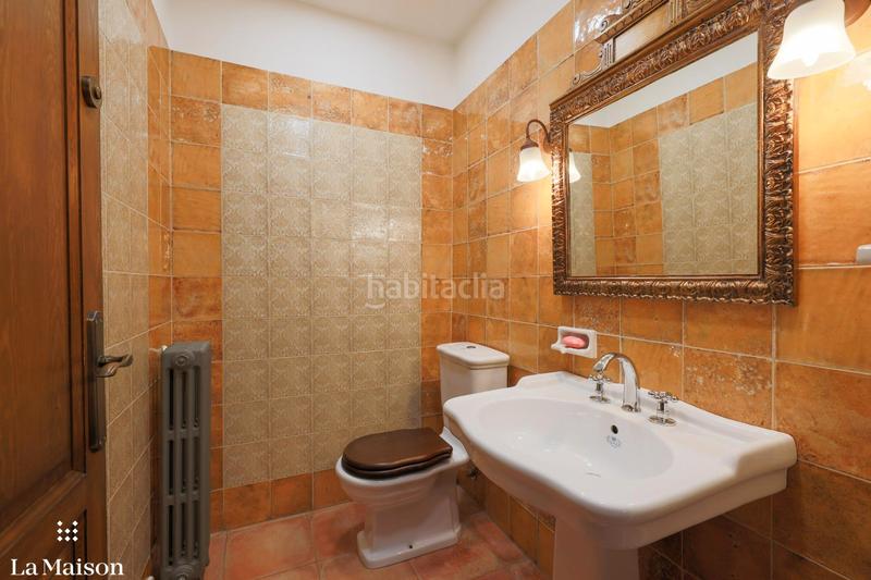 Foto 895790ca-225a-4901-a4b2-5c4516e3f834. Masia amb xemeneia calefacció a Nucli Urbà Argentona