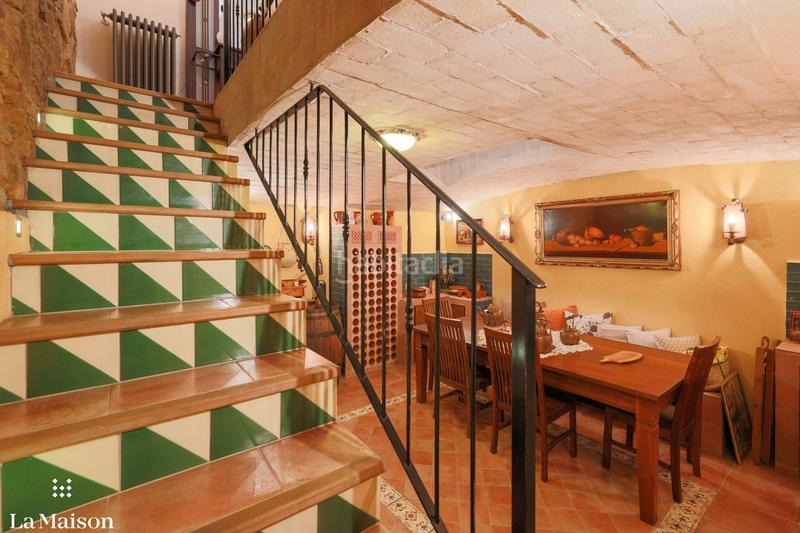 Foto 89bb9601-31cb-4a8a-9bb8-902beed39d0f. Masia amb xemeneia calefacció a Nucli Urbà Argentona