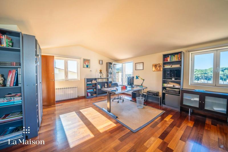 Foto 461a0a25-a2b0-4b80-9b0e-dbd5950c6527. Chalet with heating parking pool in Urbanitzacions Arenys de Mar