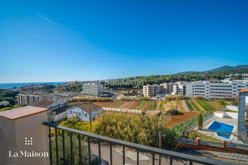 Foto b50f0309-0c09-42ac-acff-443948ce0ef7. Chalet with heating parking pool in Urbanitzacions Arenys de Mar