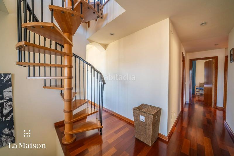 Foto 6053dfb0-d0eb-4b2b-9a8b-dec44bf51966. Xalet amb calefacció aparcament piscina a Urbanitzacions Arenys de Mar