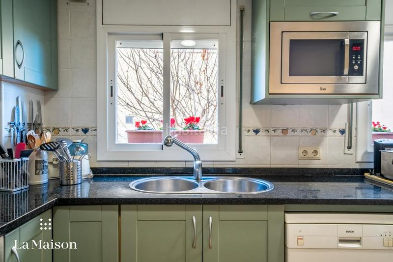 Foto b3bbd3f8-a3f0-4f3c-b4fb-f0926bb109b1. Xalet amb calefacció aparcament piscina a Urbanitzacions Arenys de Mar