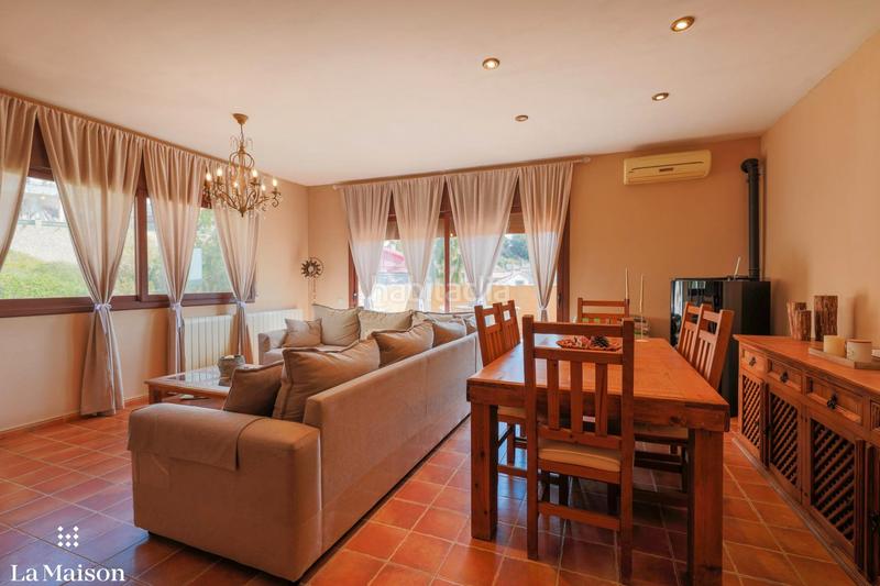 Foto 18c7f33e-3e38-4d15-a2e1-00bebaf291df. Chalet with heating in Can Massuet del Far Dosrius