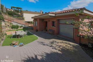 Chalet  Carrer castell dosrius